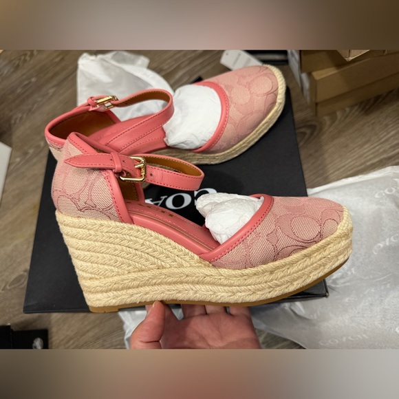 NIB - COACH Raine Espadrille In Signature Jacquard Sandal - size 5 US Pink - Picture 16 of 16